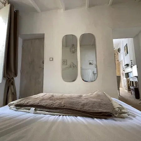 Caporizon Propose Douceur Et Elegance Plein Centre Apartment