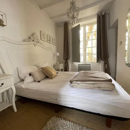 Apartment Caporizon Propose Douceur Et Elegance Plein Centre Sarlat-la-Caneda